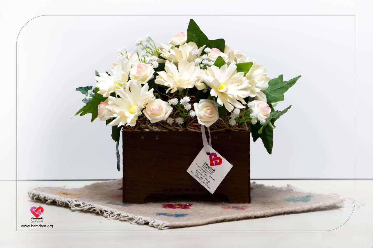 باکس گل مینا